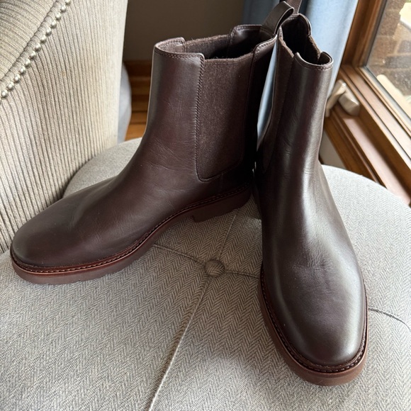 Vince Ryker Men\'s Brown Leather Chelsea Boots main image 4